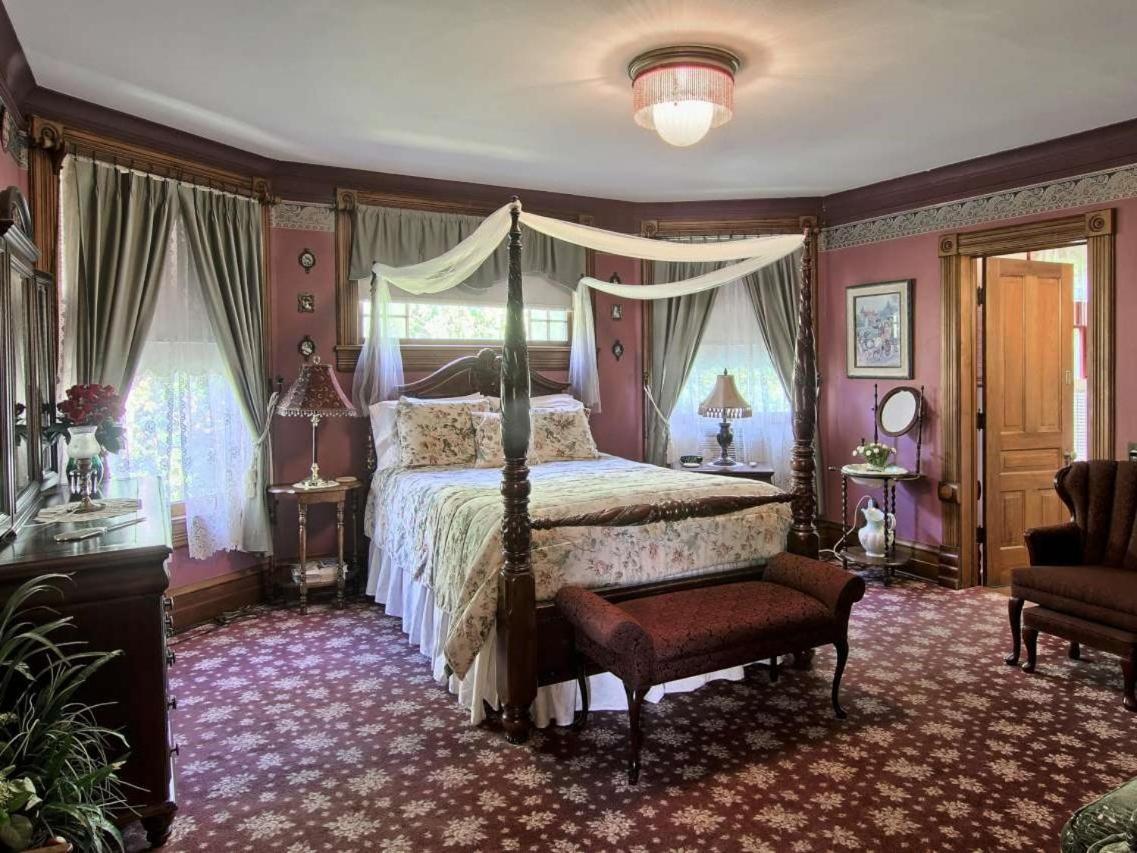 Grand Victorian B&B Inn Bellaire Δωμάτιο φωτογραφία