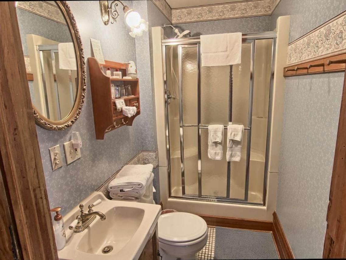 Grand Victorian B&B Inn Bellaire Δωμάτιο φωτογραφία
